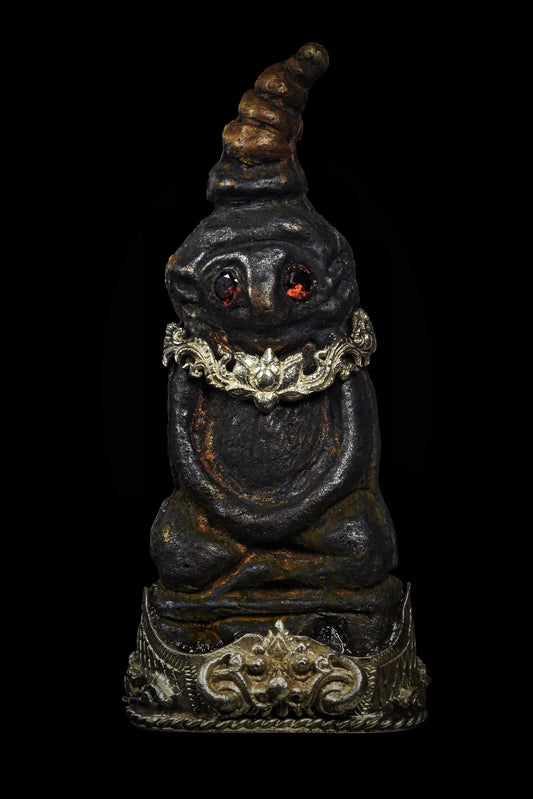 阿赞乌伊颂&阿赞纳霖 · 猫头鹰婴王