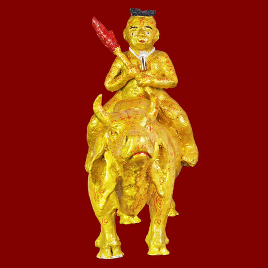 阿赞魔敌 · 手模骑牛古曼童供奉型