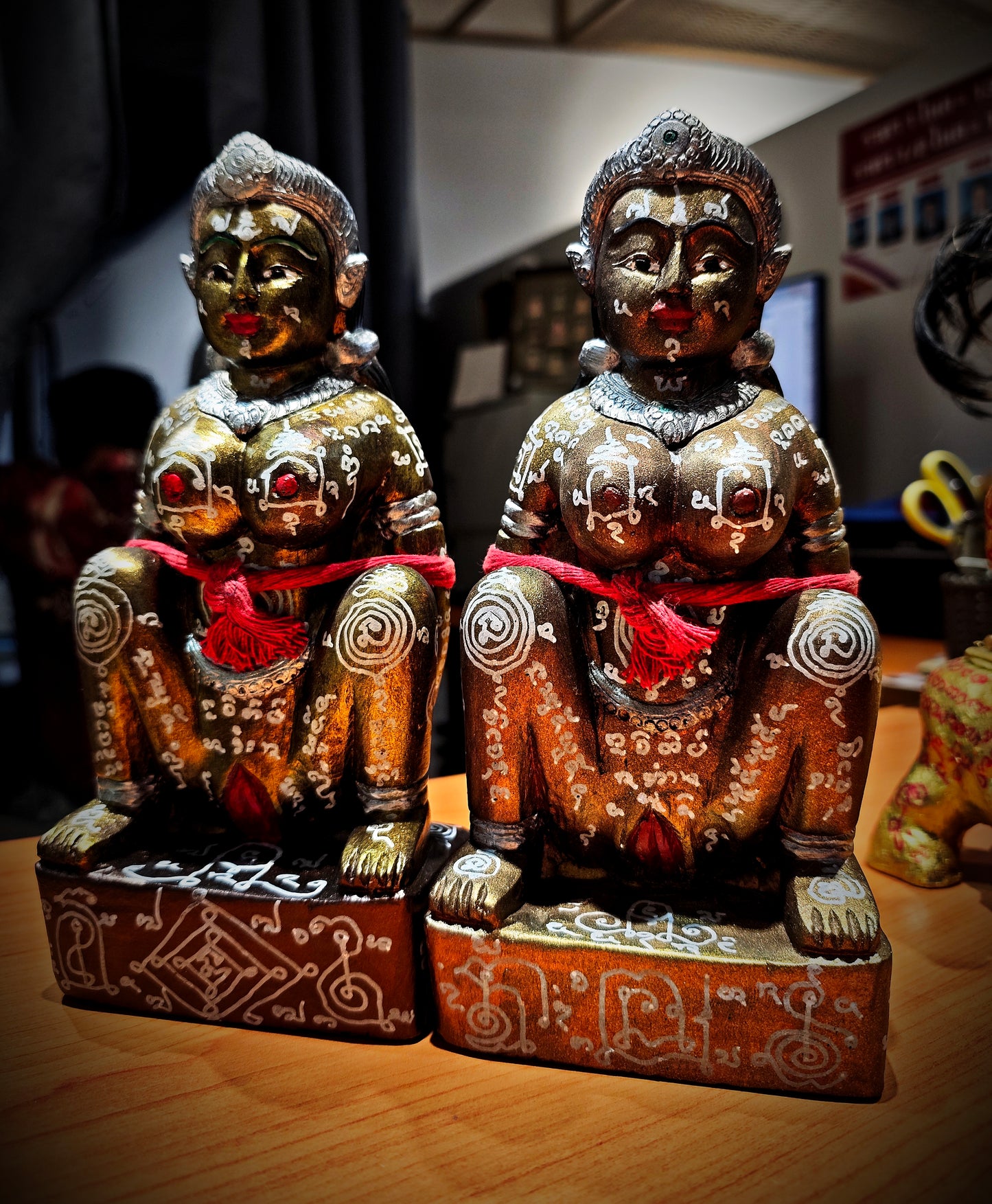 阿赞萨维特 · 鬼媚波แม่เป๋อ