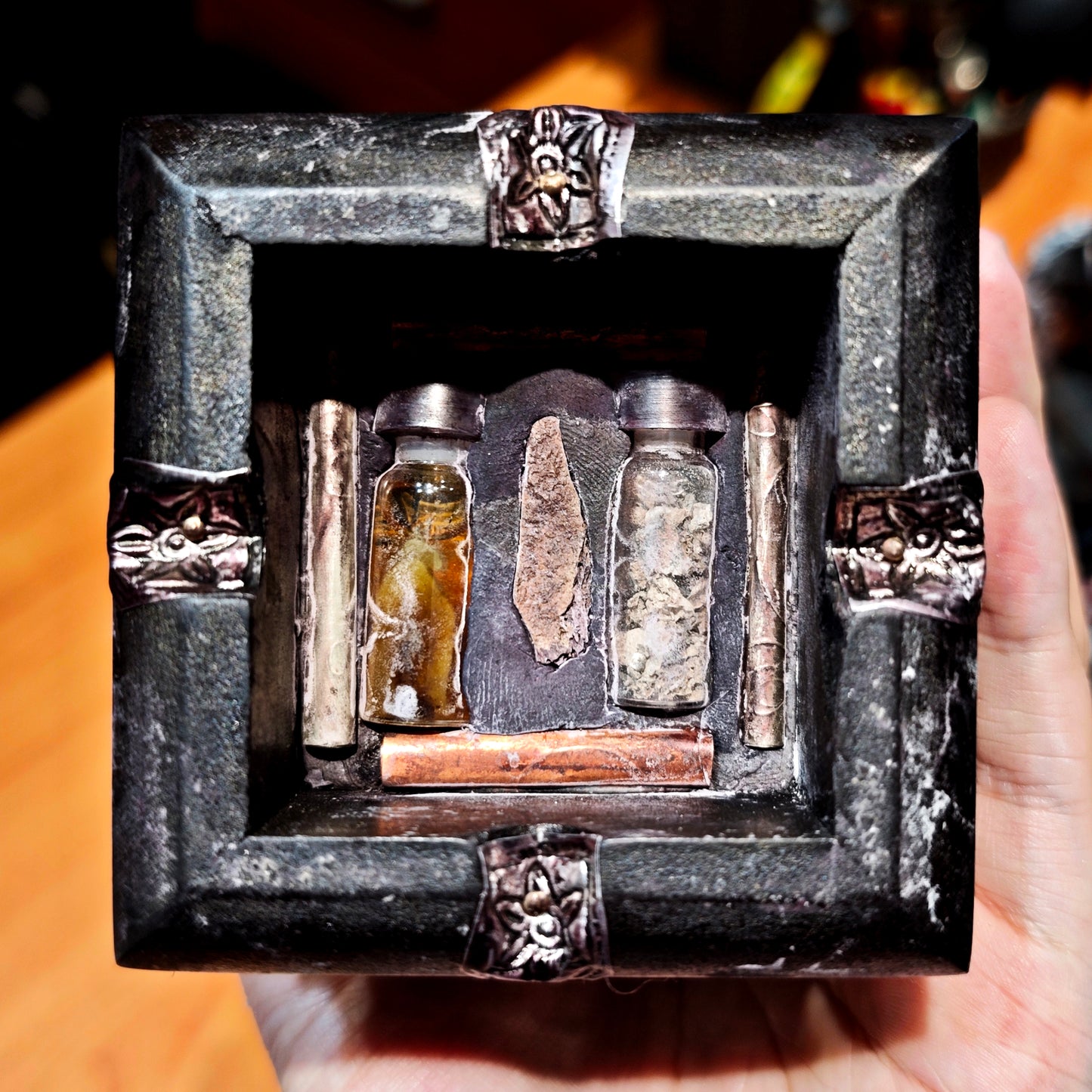 阿赞萨维特 · 永恒怨灵