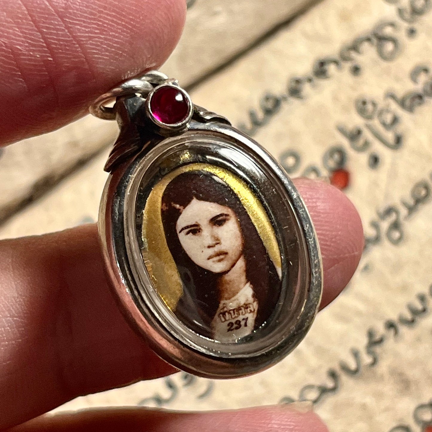 瓷面女灵 · 暖 Mae Nuan