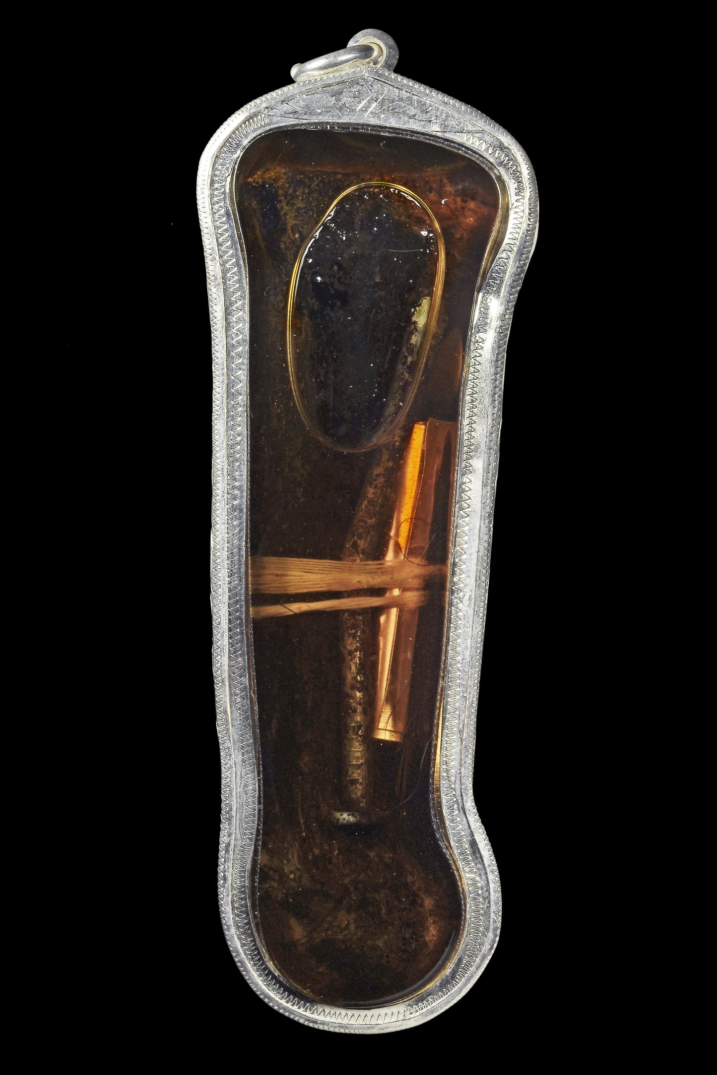 阿赞Nut · 少妇的无名指骨