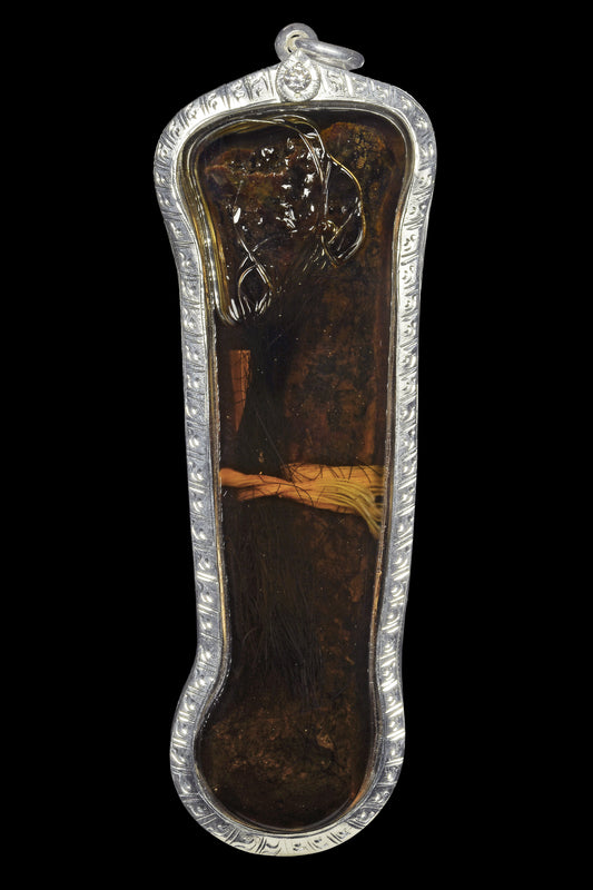 阿赞Nut · 少妇的无名指骨