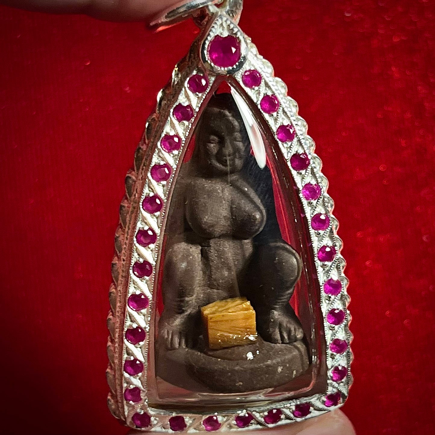 阿赞wala · 咩烫鳃（干骨）