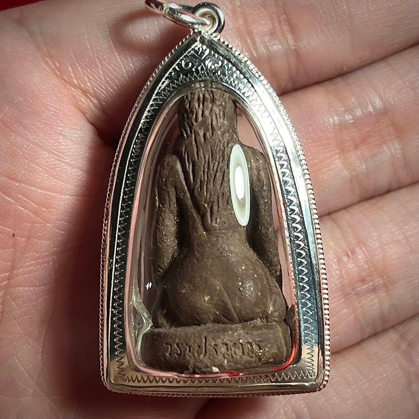 阿赞wala · 咩烫鳃（干骨）