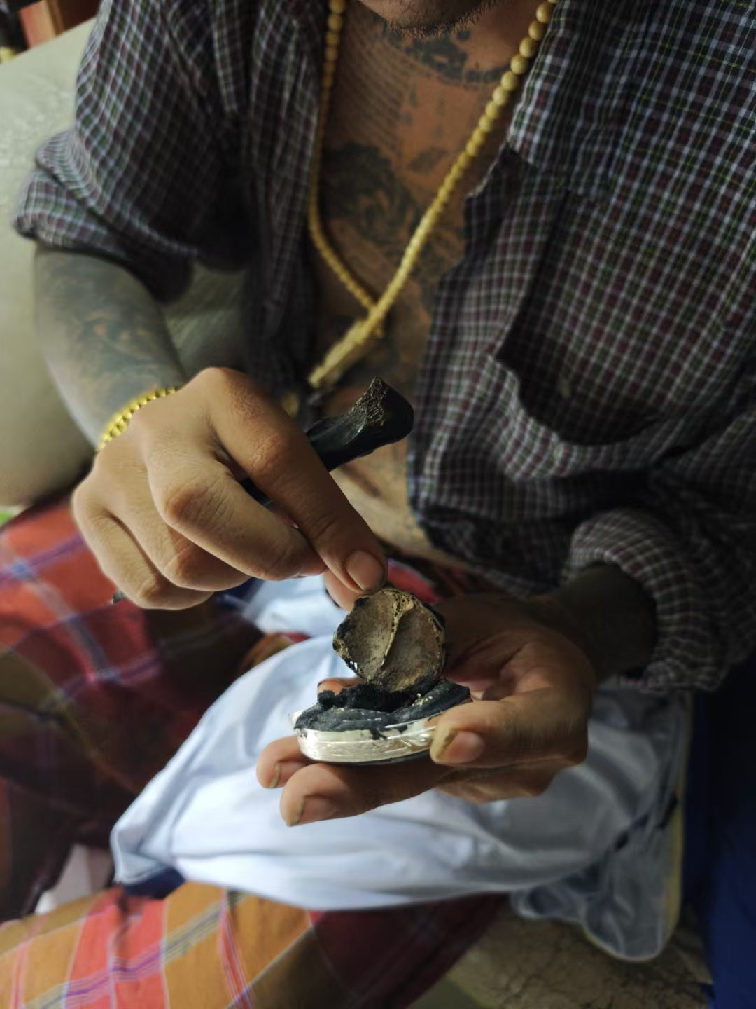 阿赞舍（虎）· 阴灵圣物·孕魂银龛