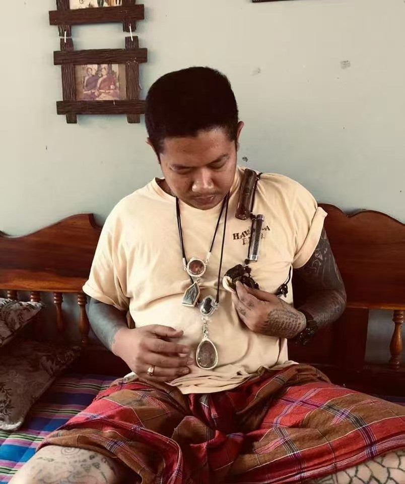 阿赞舍（虎）· 孕妇额皮