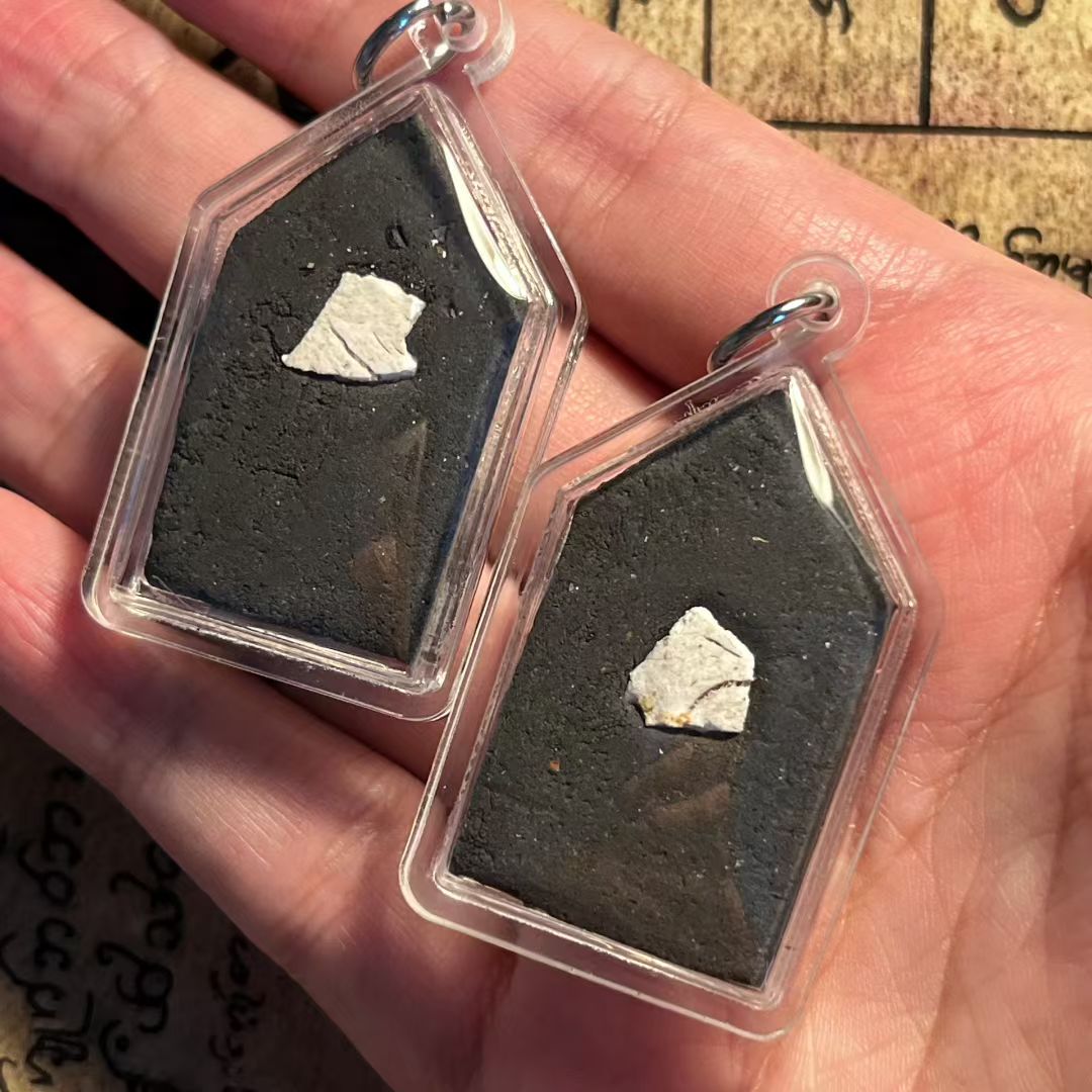 阿赞舍（虎）· 黑巫鬼王坤平（一代）