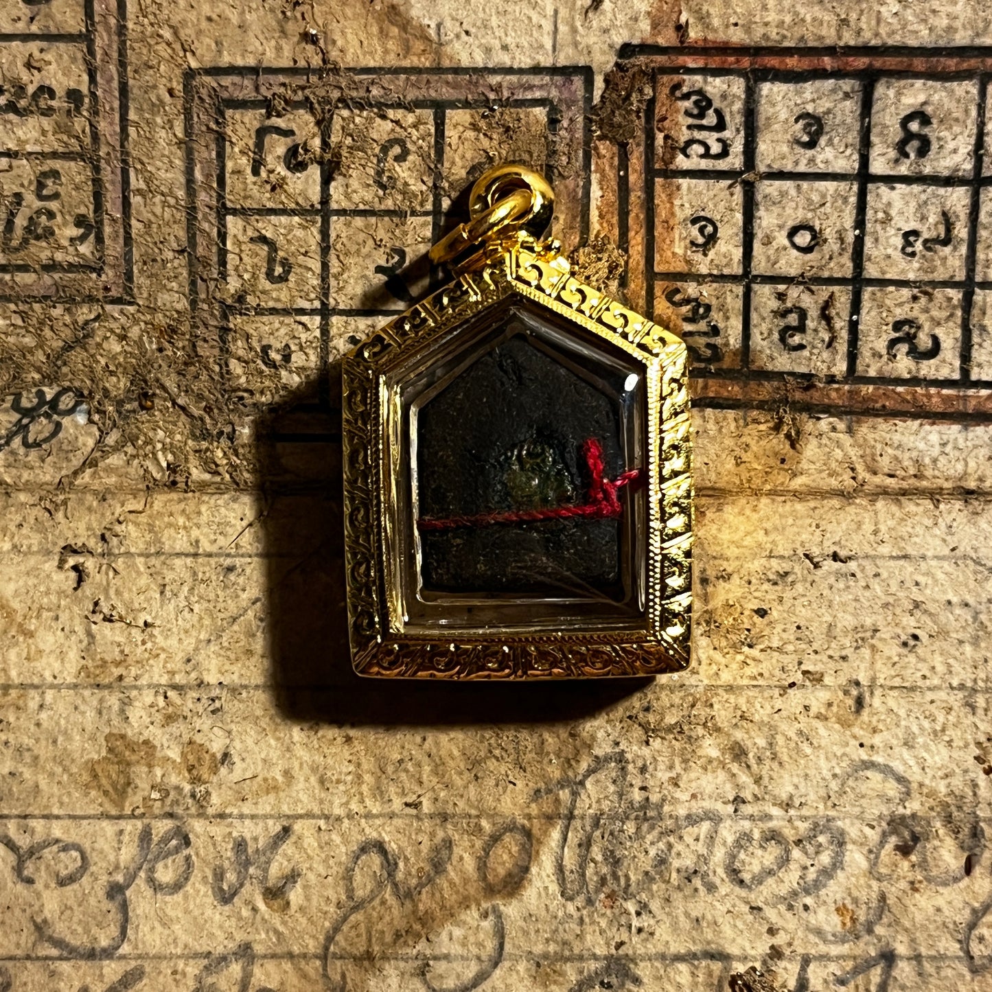 阿赞奥 · 破坏之心坤平 咩南红 二期 2557