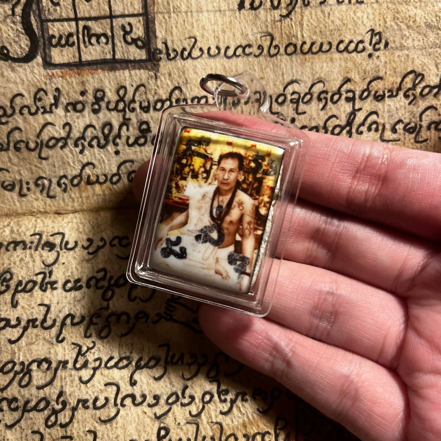 阿赞put · 神圣师恩锁坠 2560