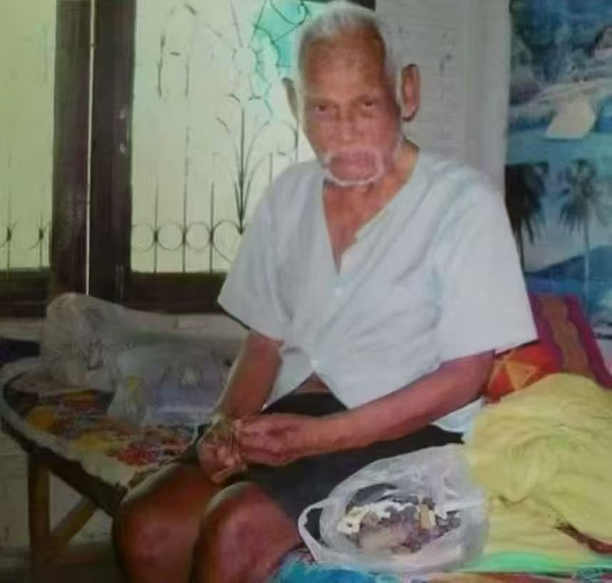 阿赞并 · 河雨59灵蜂蜡燕通