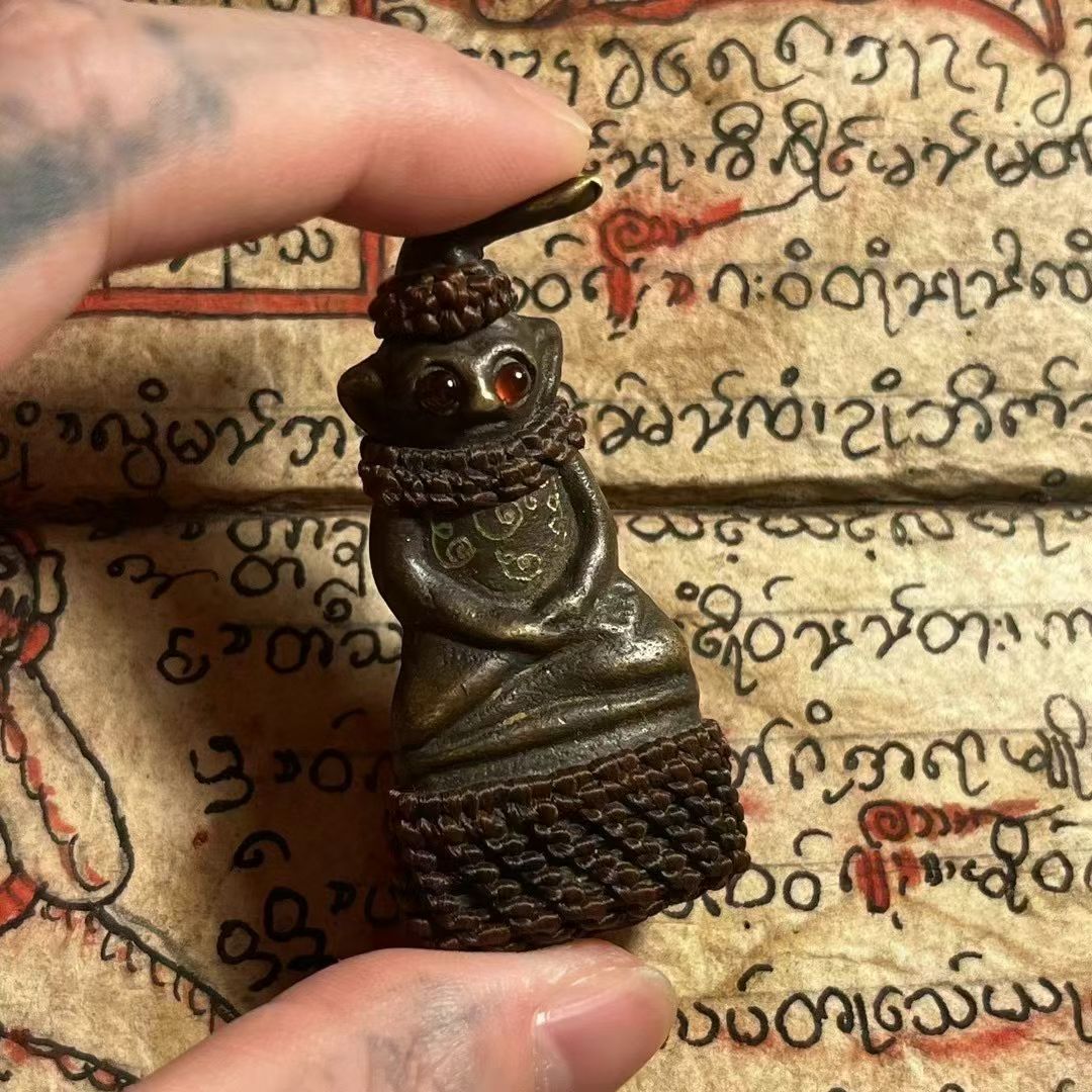 阿赞翁阿 · 觉醒拍婴