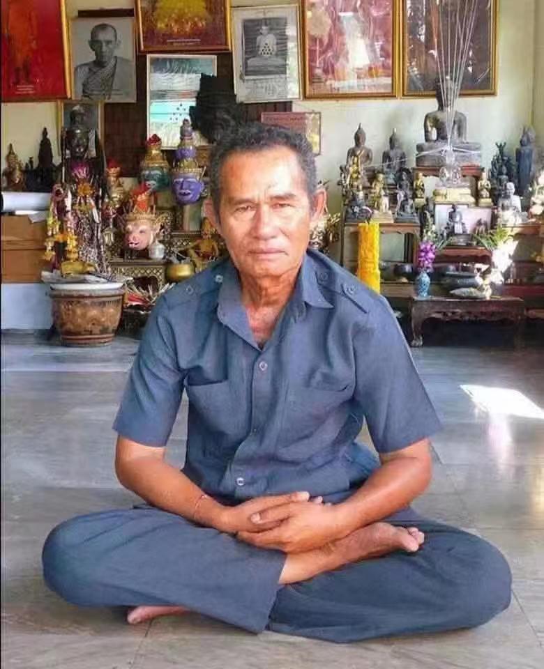 阿赞蓬&婆康玛 · 钻石拍婴（No.8）