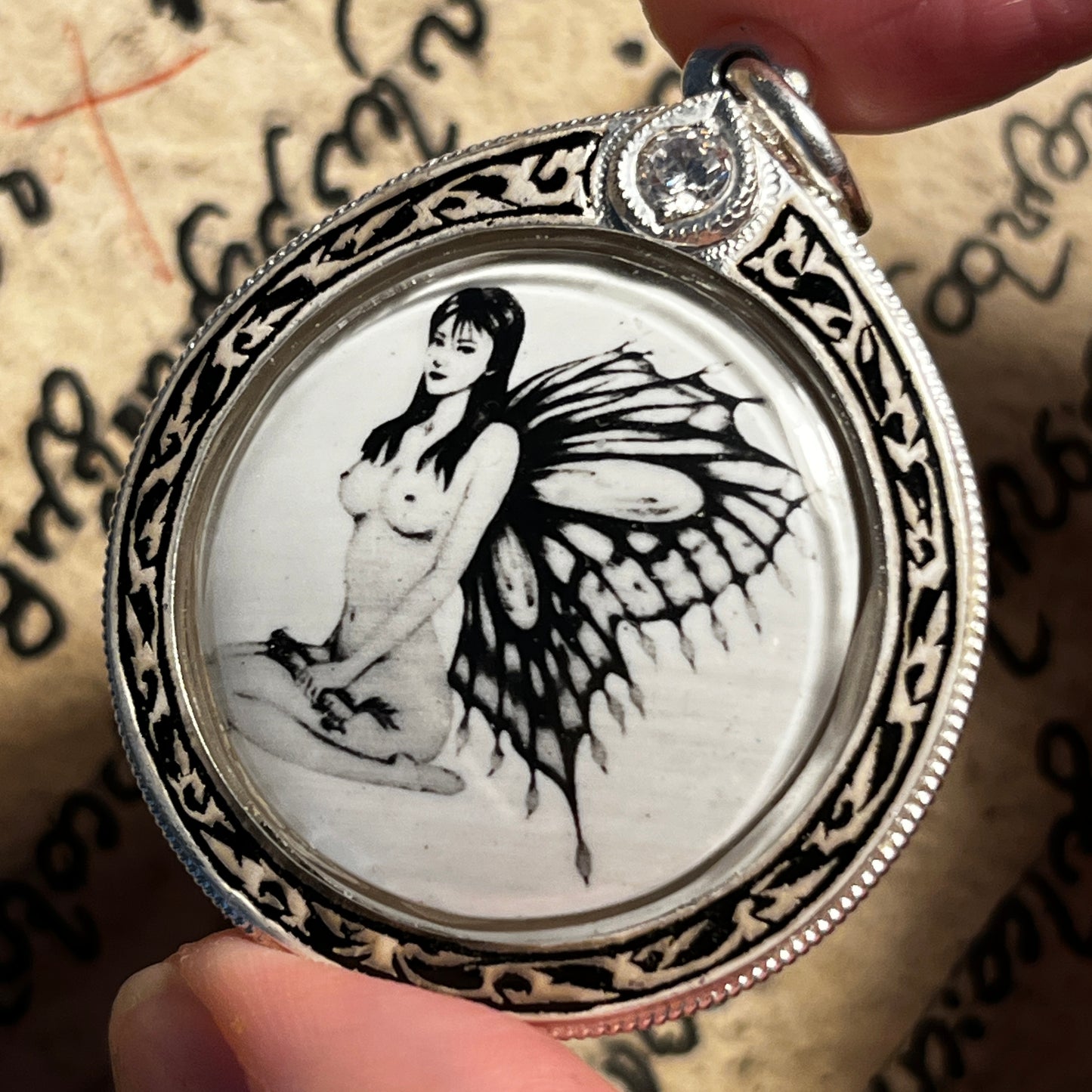 阿赞明 · 图鉴封面 蝴蝶瓷面🦋（早期）