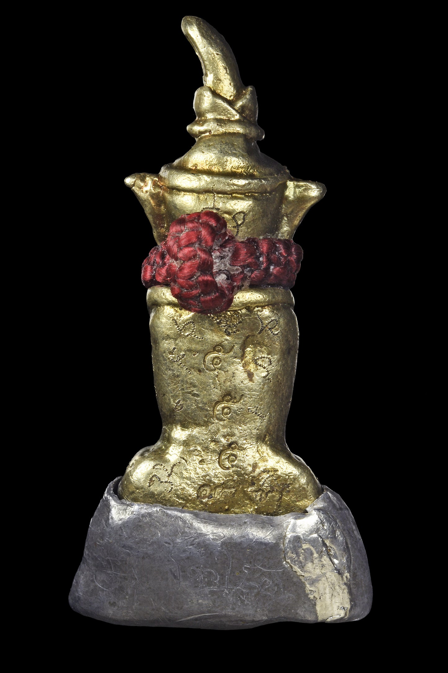 阿赞萨尼通 · 血泣แดงเลือด