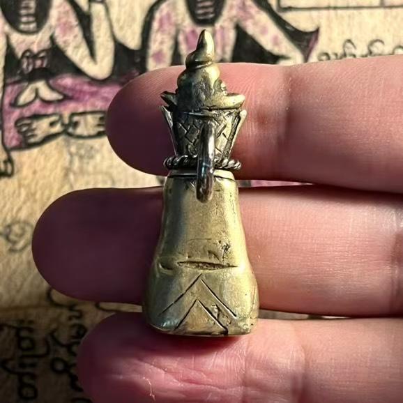 阿赞奥 · 独立模 品相完美✨