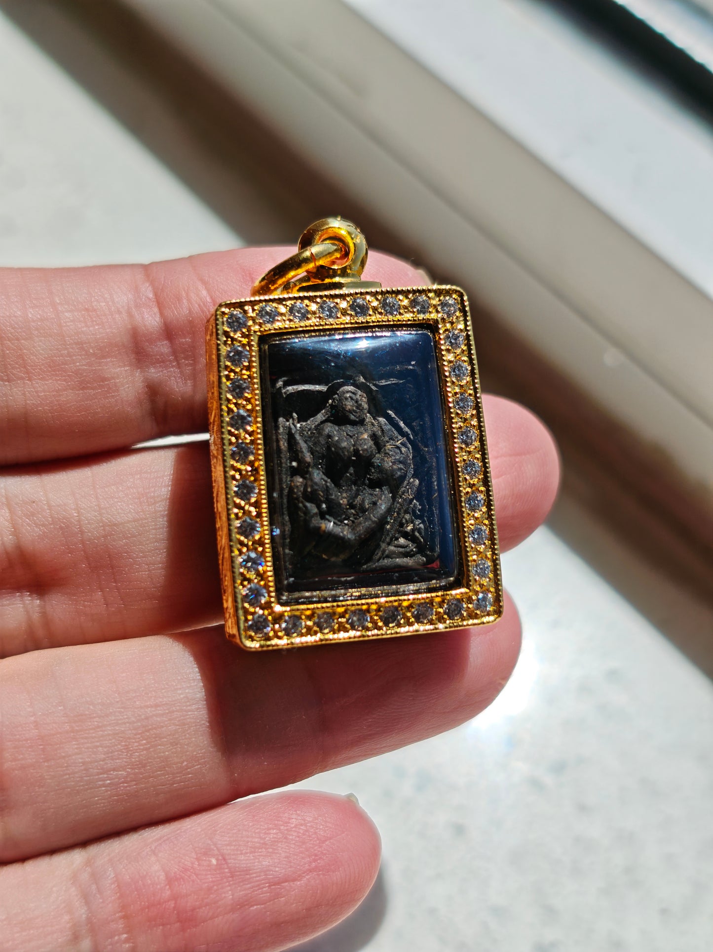 阿赞奥 · 欲望堤坝