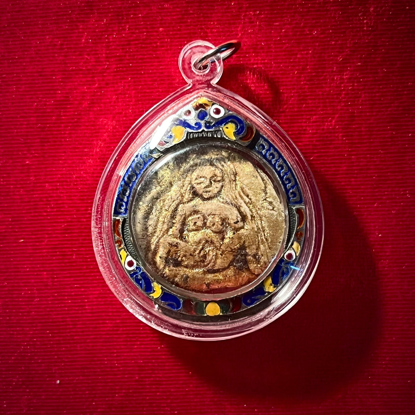 阿赞并 · 圣颅迷魄（mae per）