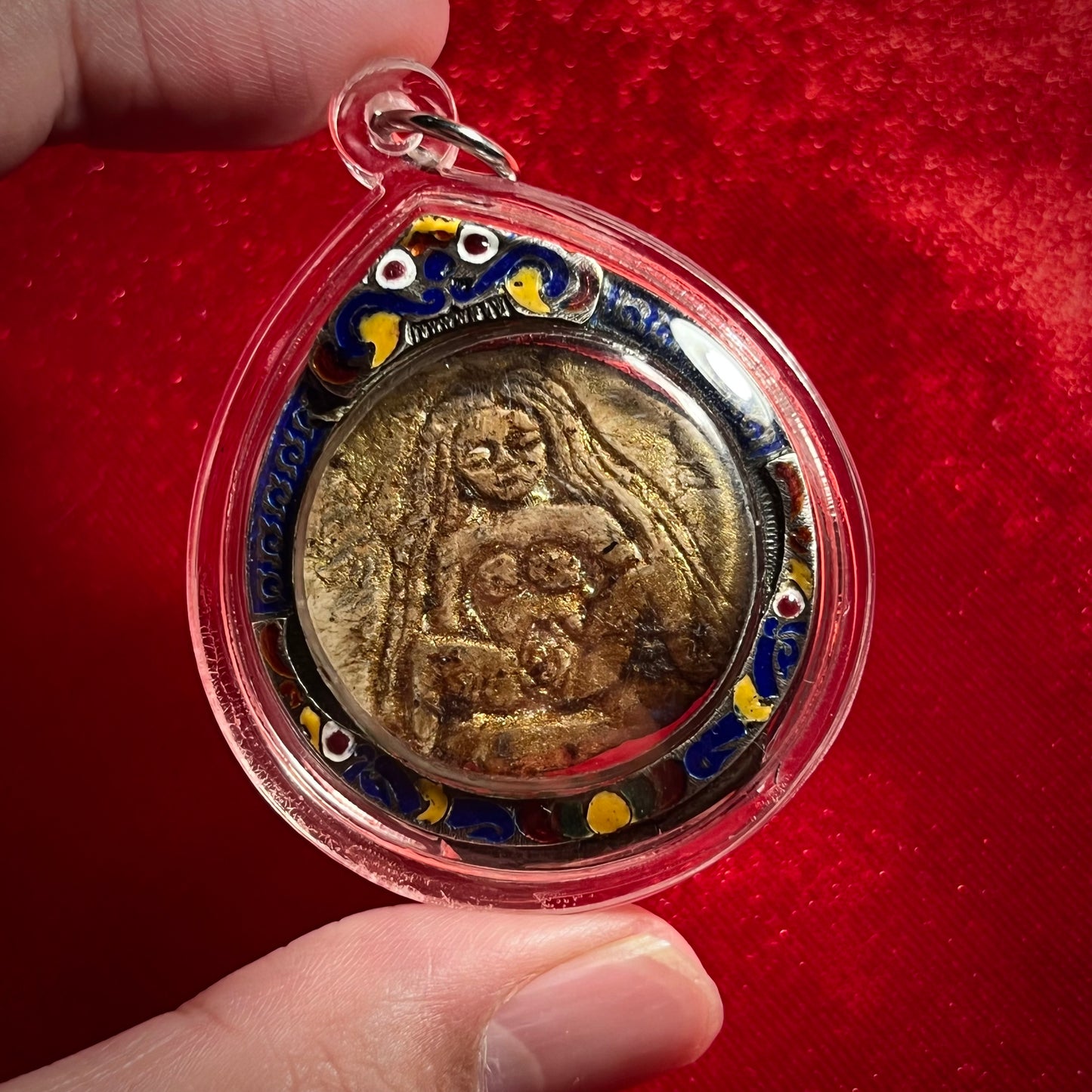 阿赞并 · 圣颅迷魄（mae per）