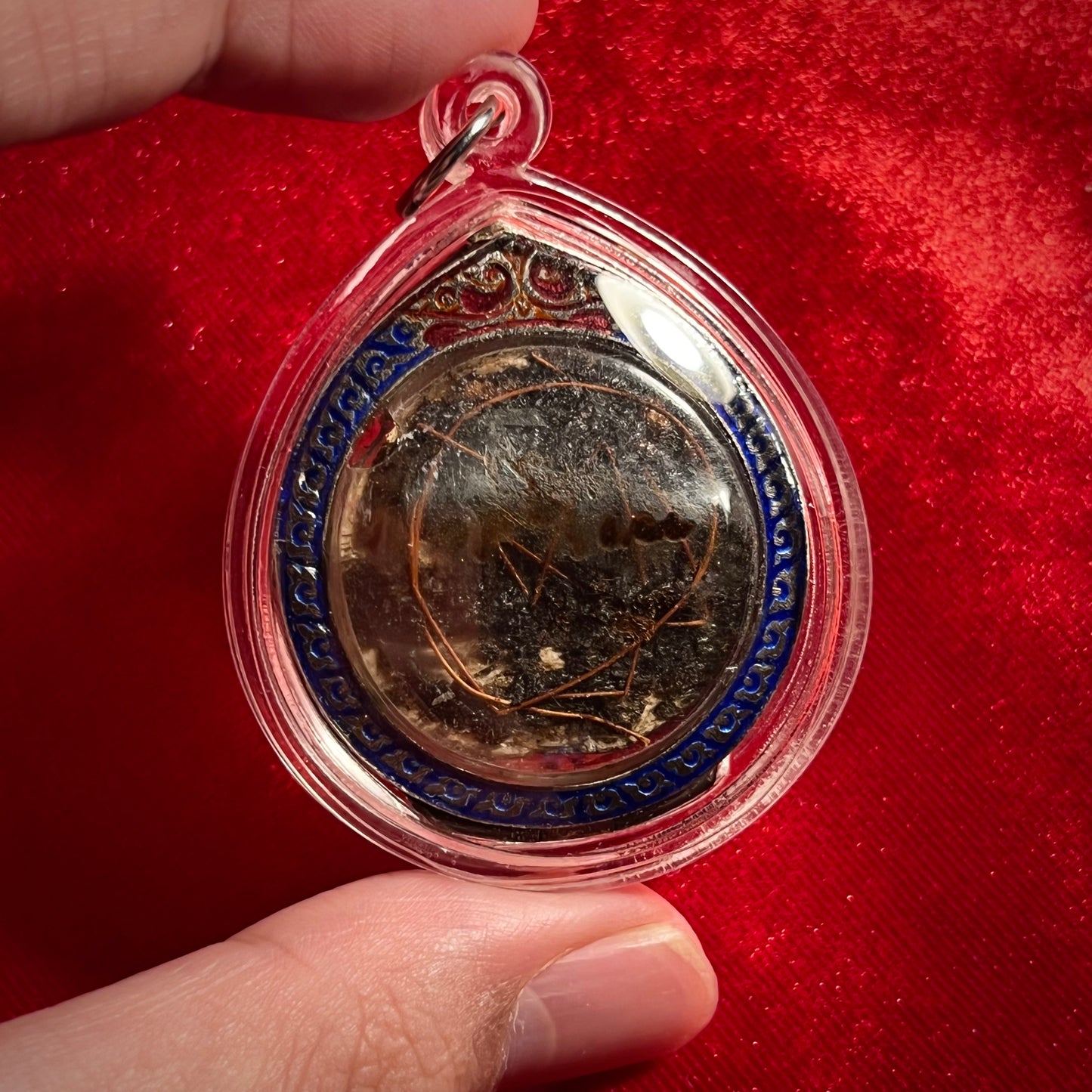 阿赞并 · 圣颅迷魄（mae per）