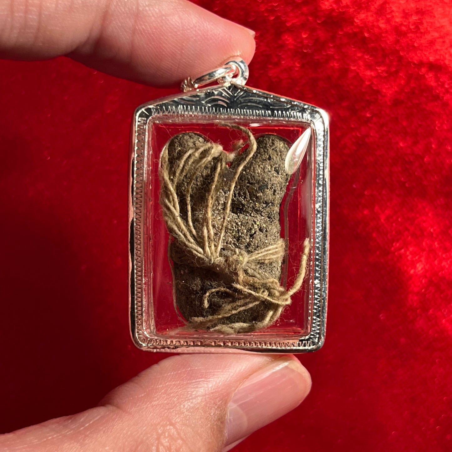 阿赞并 · 纯金塔固燕通（蜂蜡）