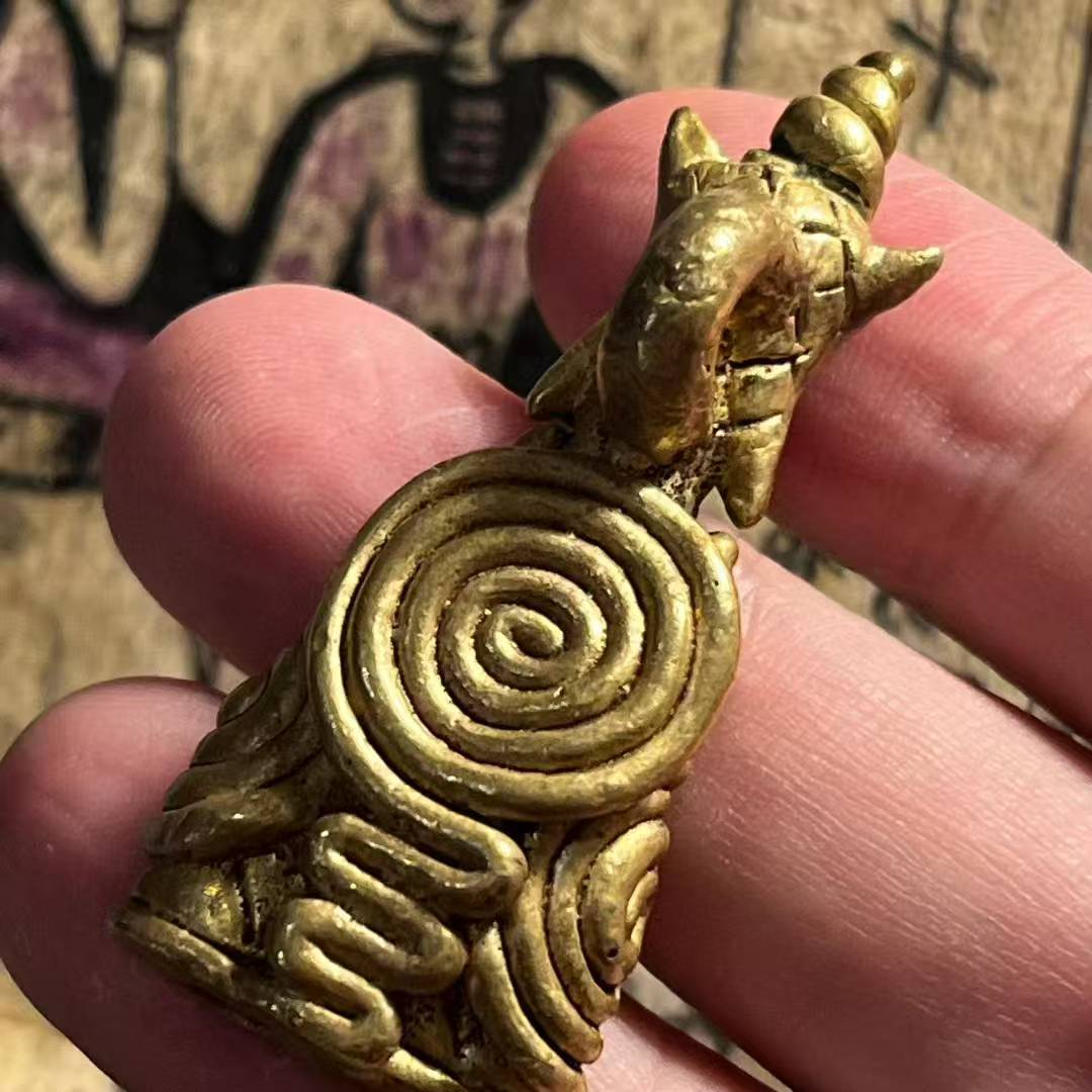 阿赞奥 · 诺莫圣蛇拍婴🐍