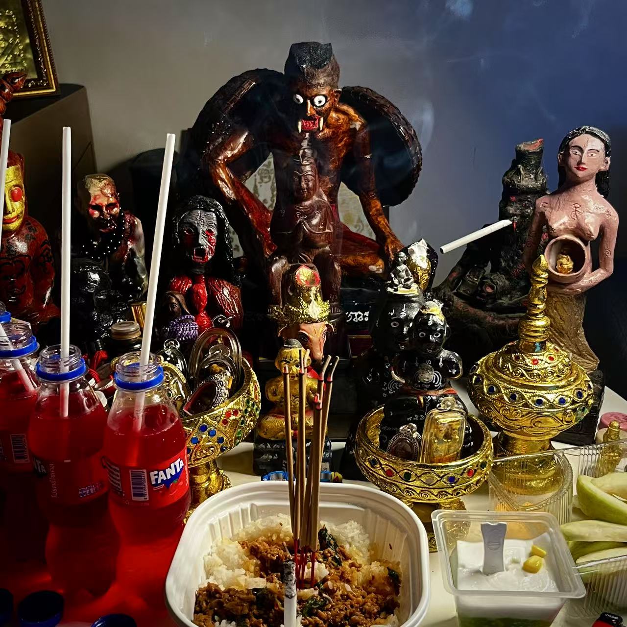 鲁士彭萨帕 · 鬼母（Nang kwak）