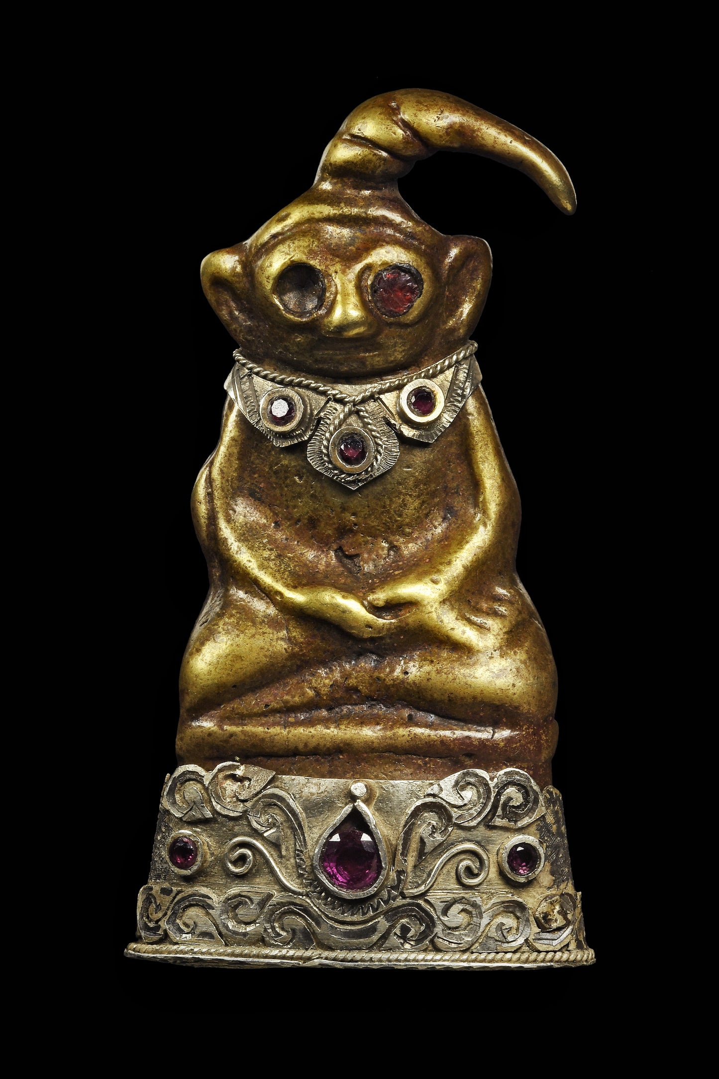 古代高棉青蛙拍婴(头发向左)