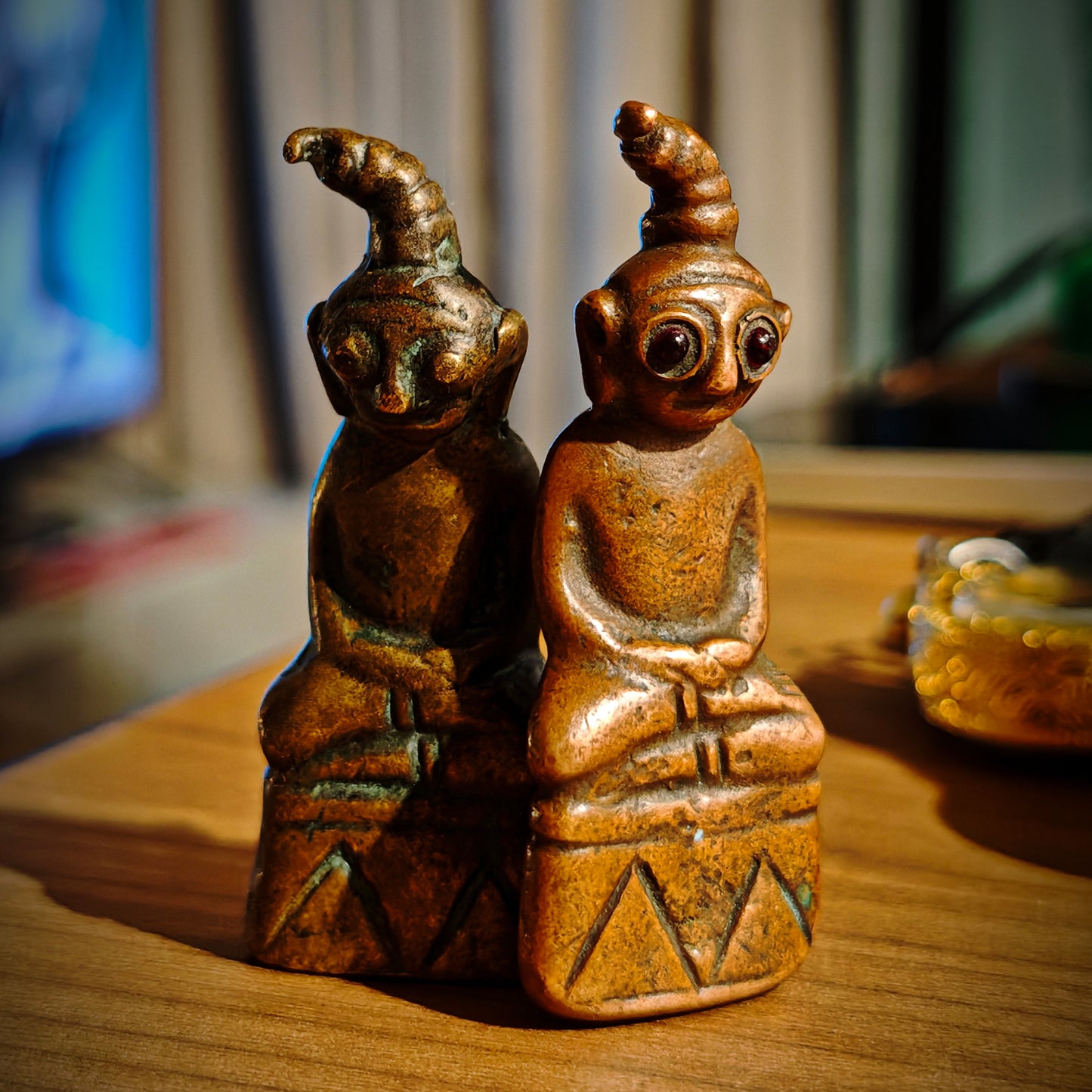 蚱蜢铜眼古拍婴 (2518-2538)