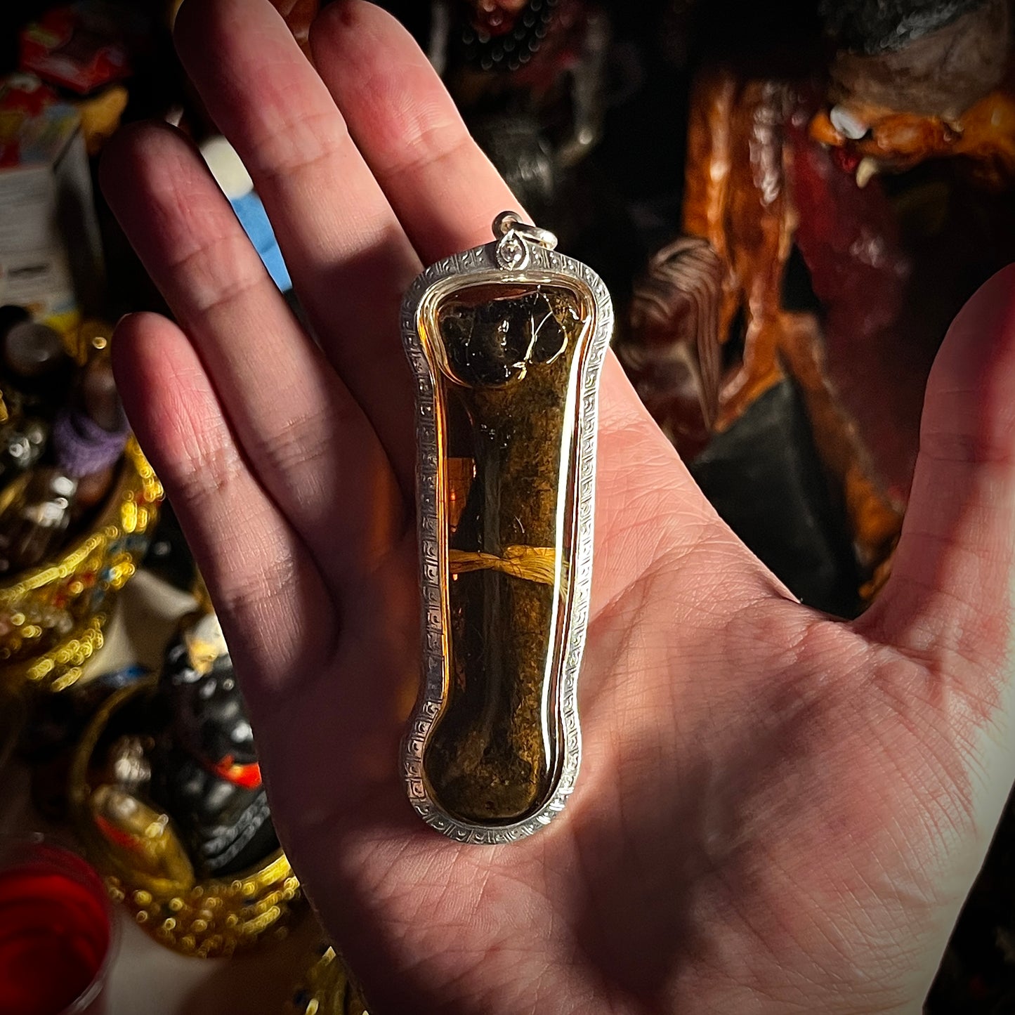 阿赞Nut · 少妇的无名指骨