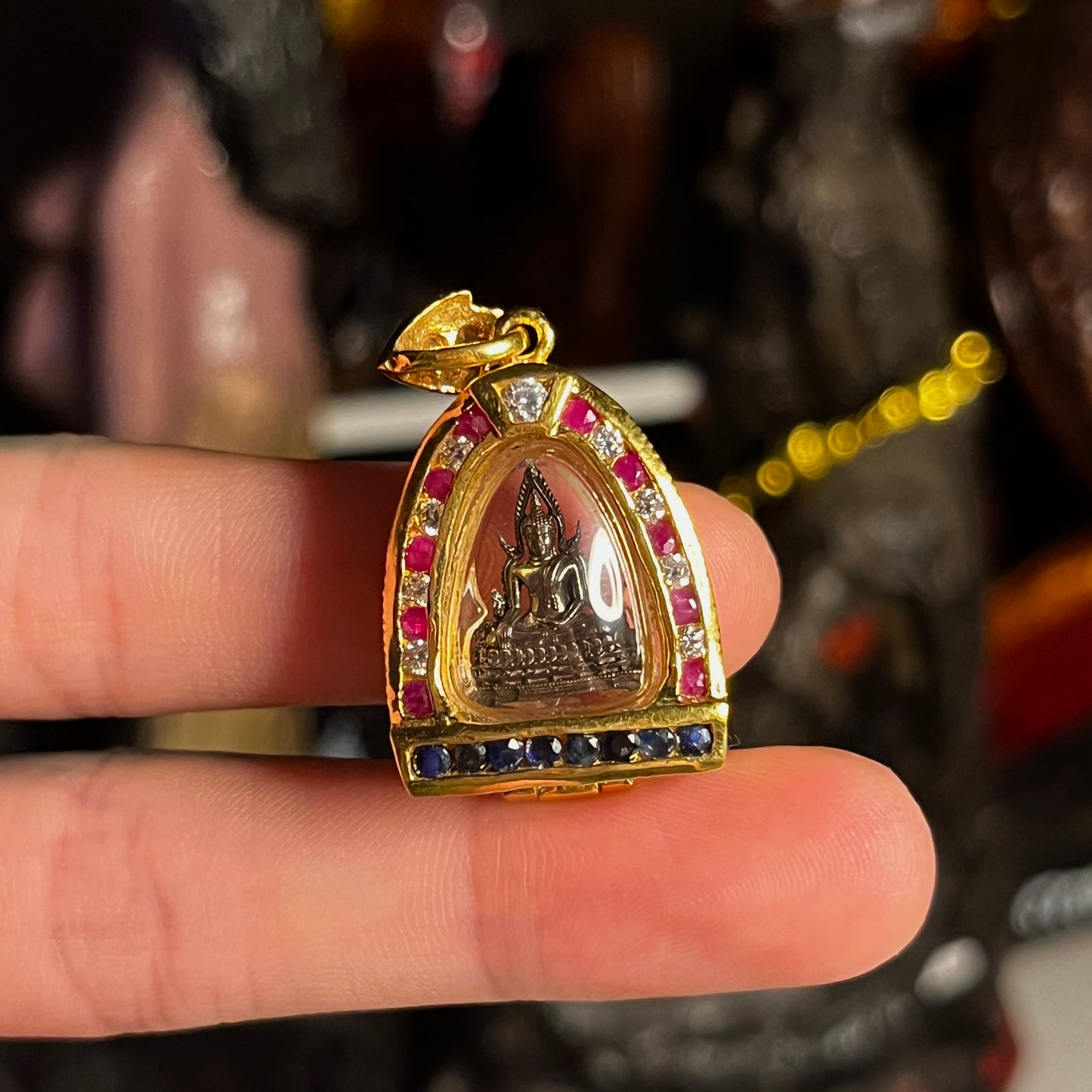 彭世洛 wat Yai (大佛寺) - 金娜拉成功佛 圣铜