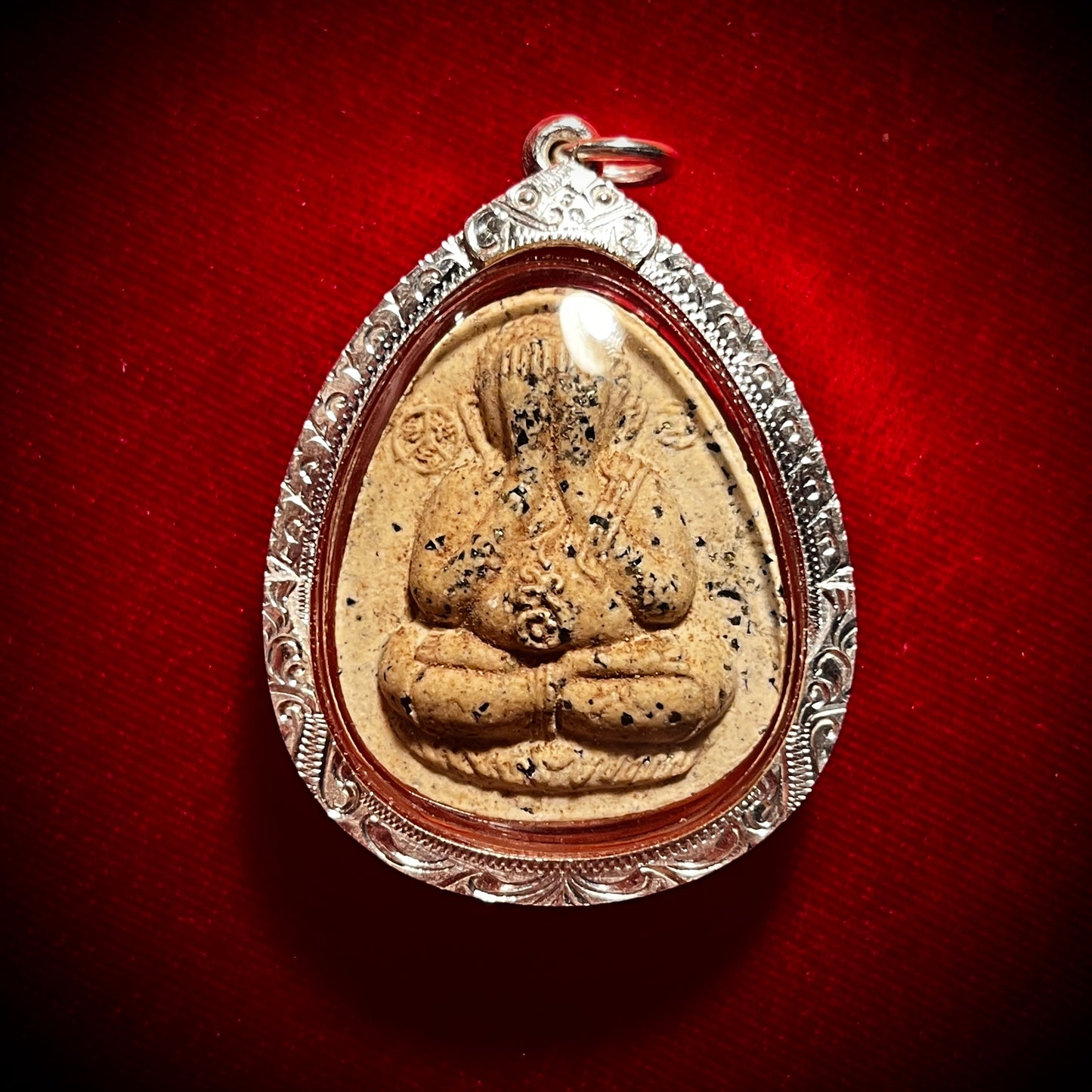 阿赞wala · 一家三口必打