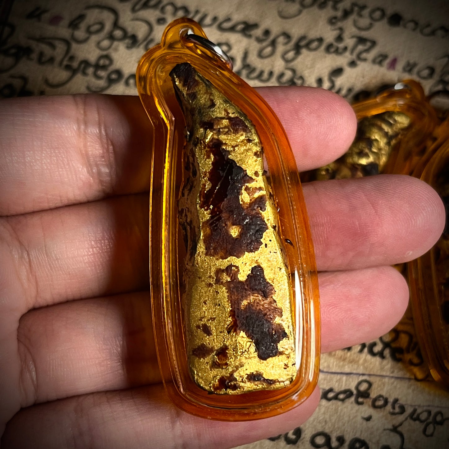 阿赞拉克 · 金虹情欲拍婴 (FLT情锁系)