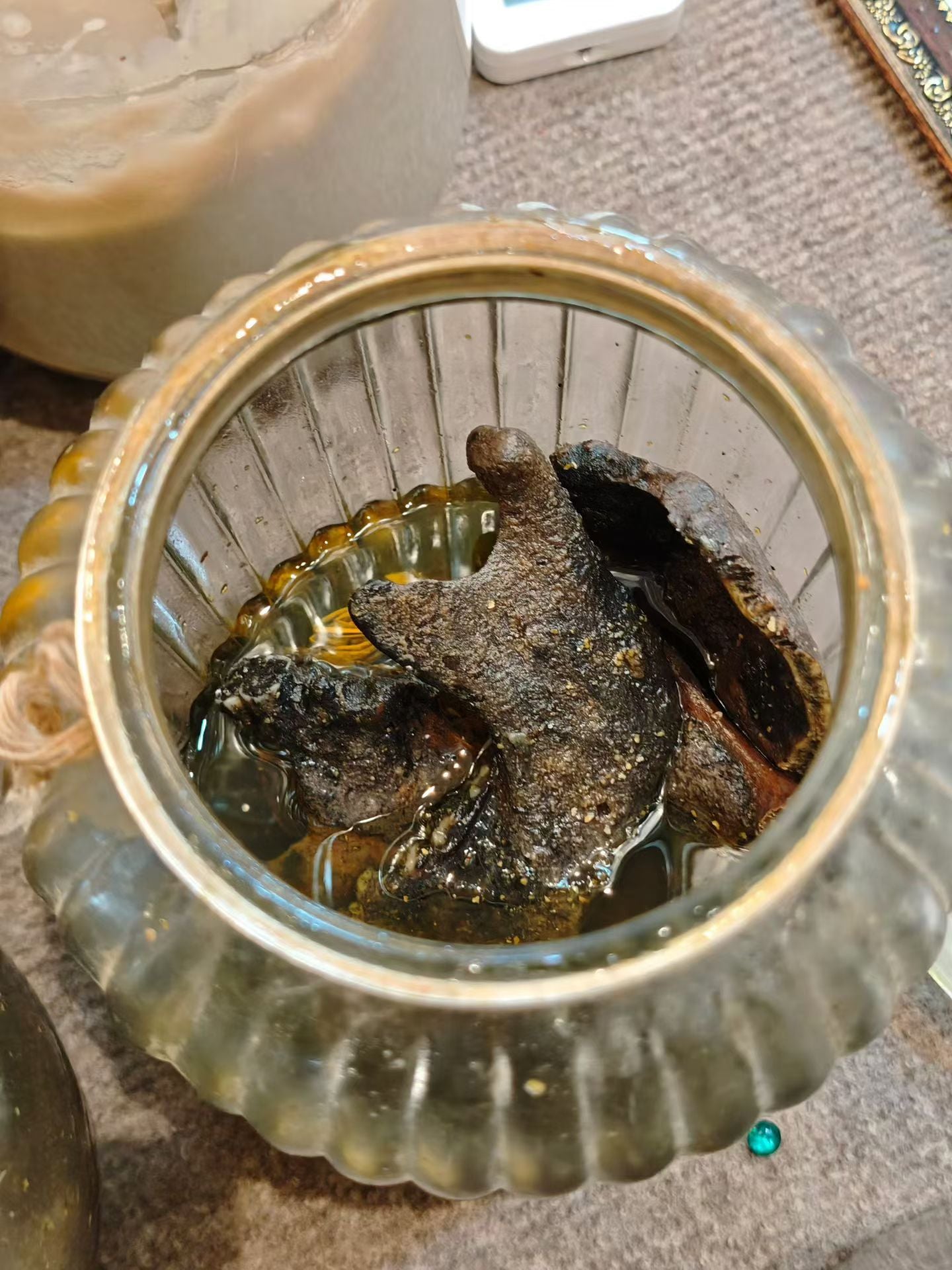 阿赞舍(虎) · 九灵魅油