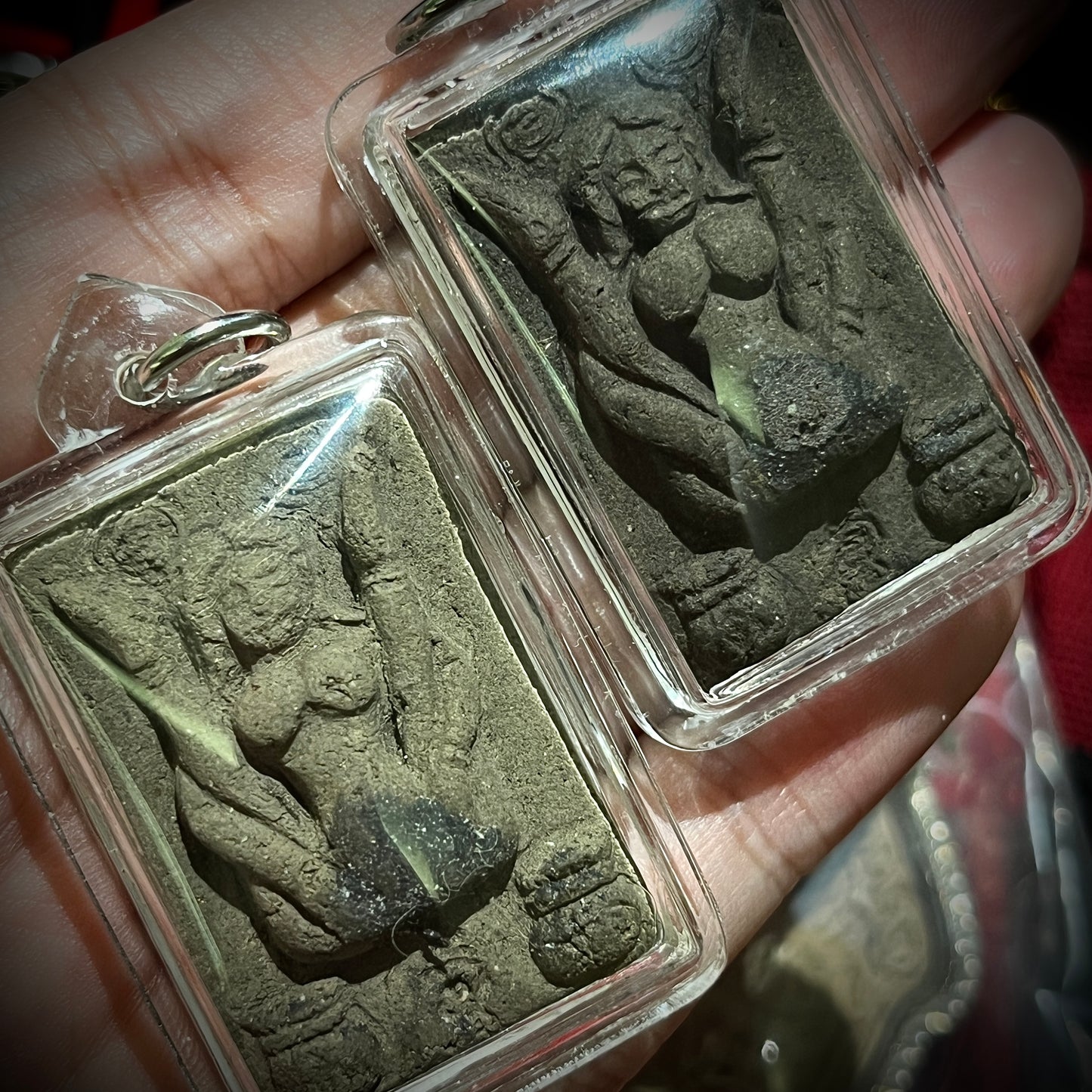 阿赞舍(虎) ·「黑媚法衣霸」