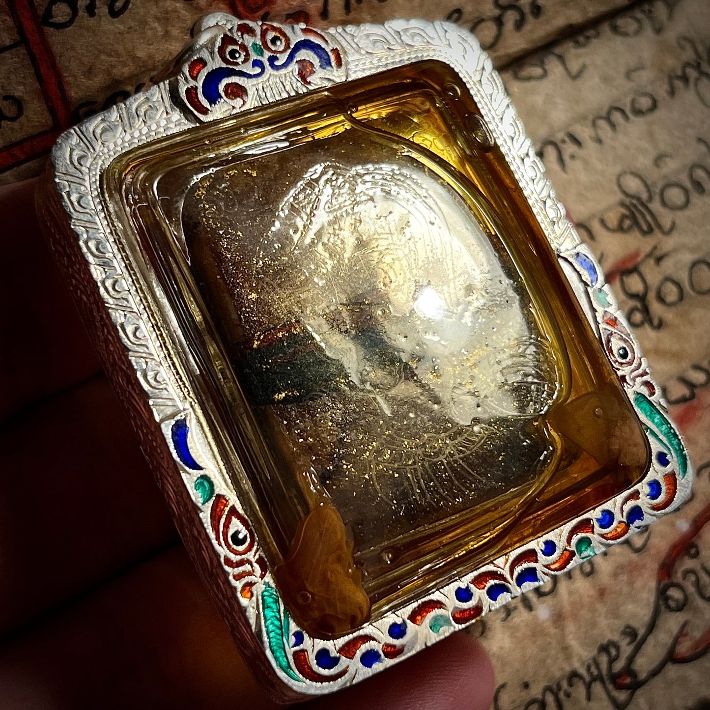 阿赞Jakkrit · 地煞女灵(นวลจันทรา)