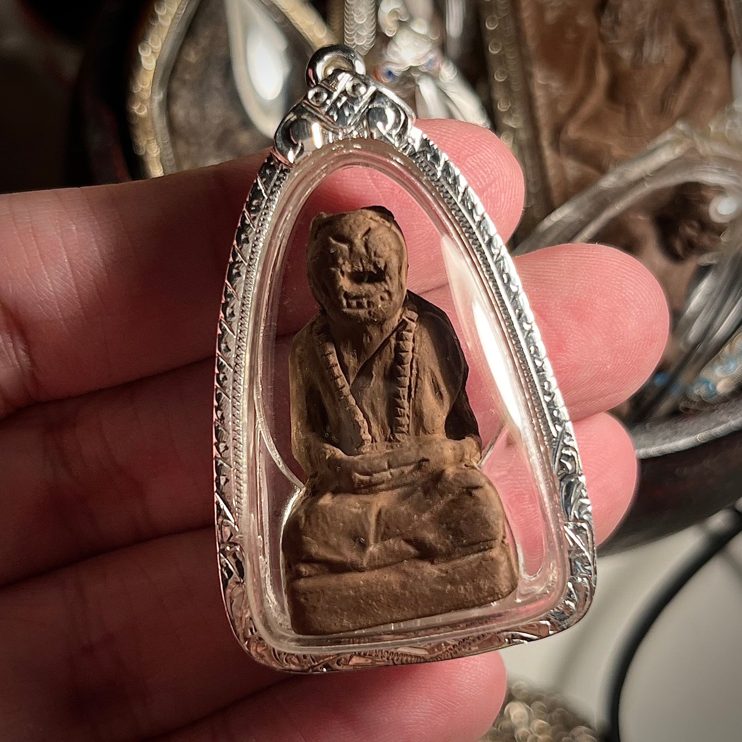 阿赞Wala · 原版布周十面派立尊(原版干粉)