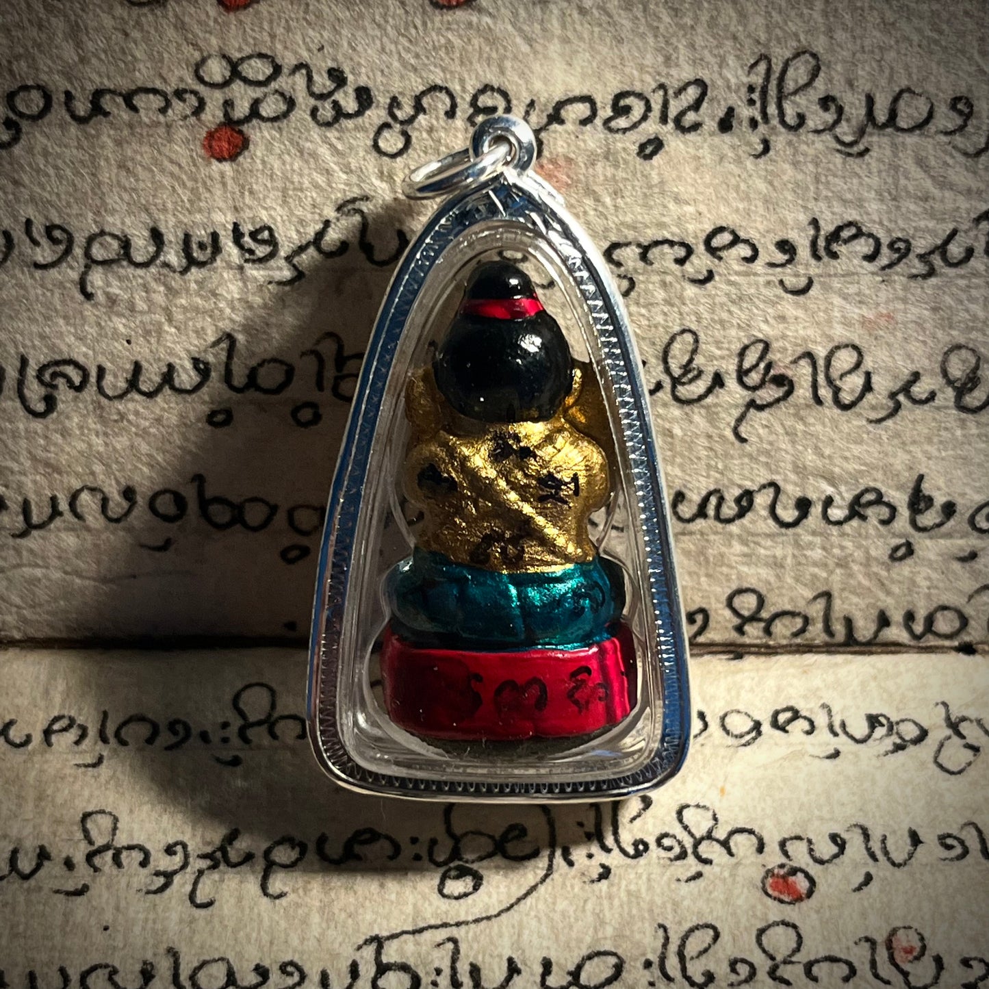 龙婆泰(LP TAI) · 双手招财古曼童