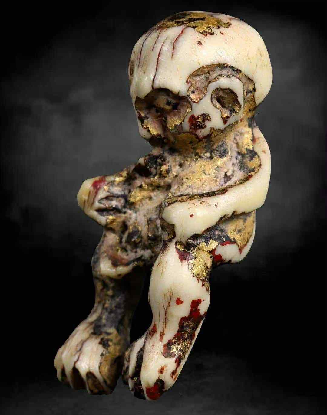 古兰纳 · 吸脐古曼