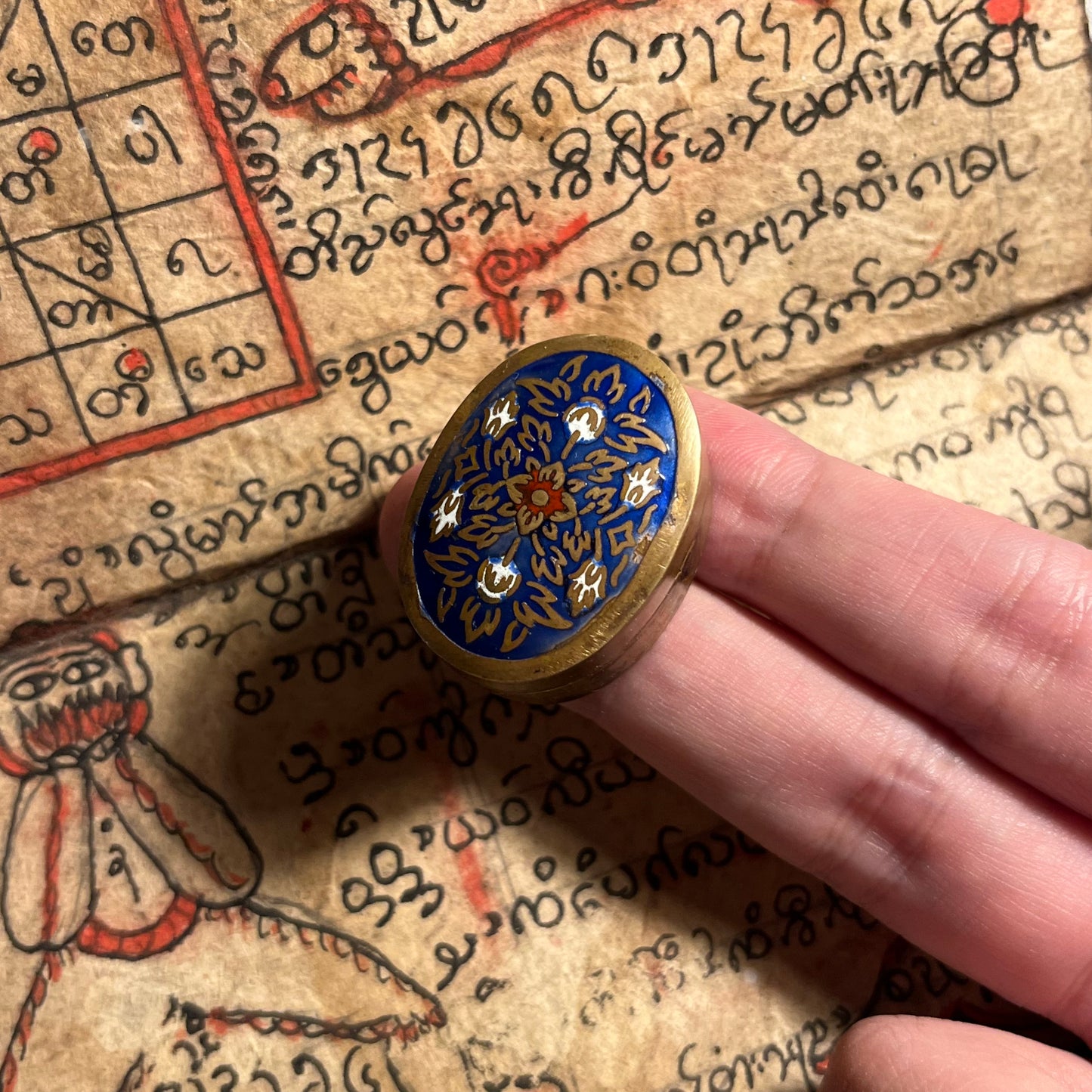 古兰纳 · 吸脐古曼