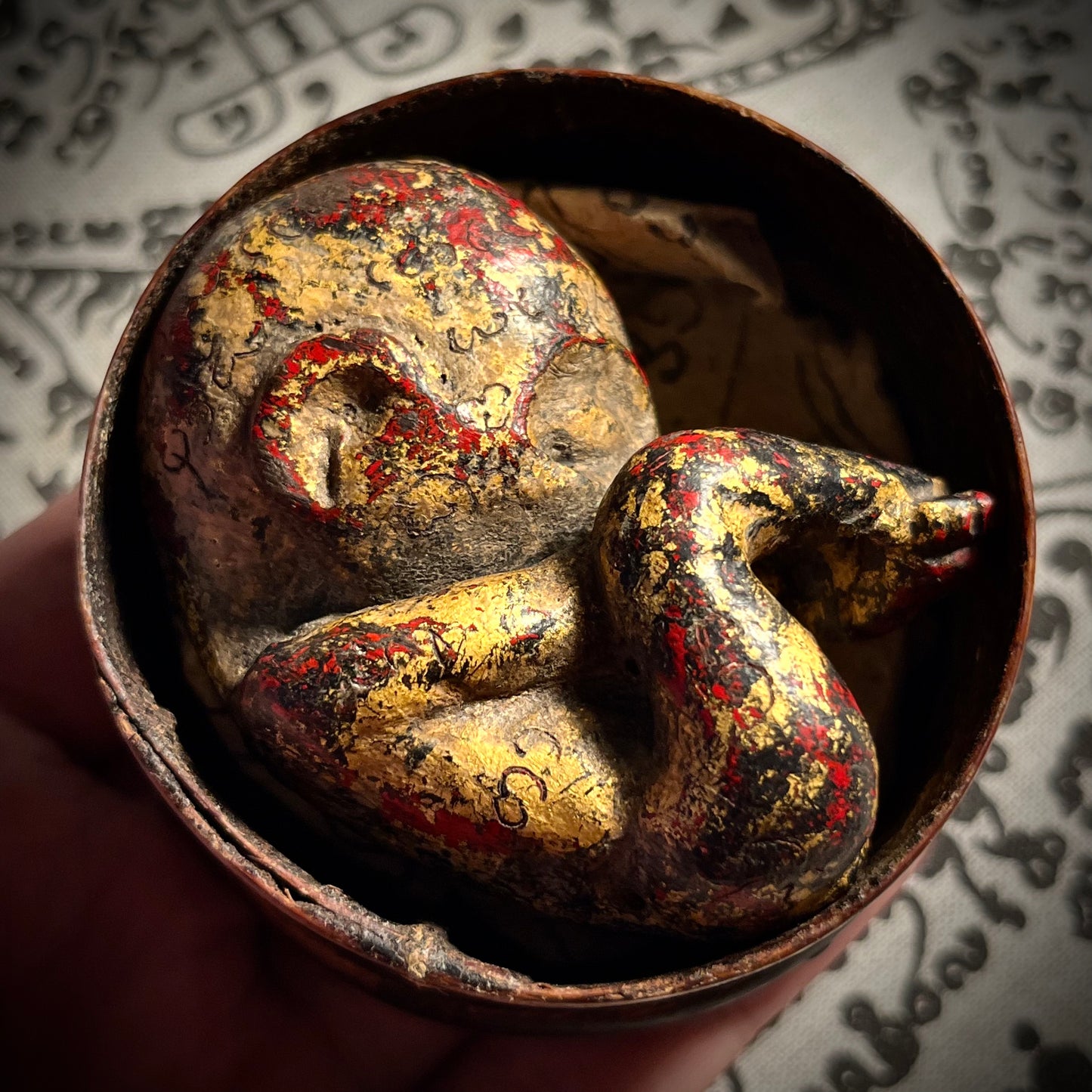 古兰纳 · 孕骨巫童