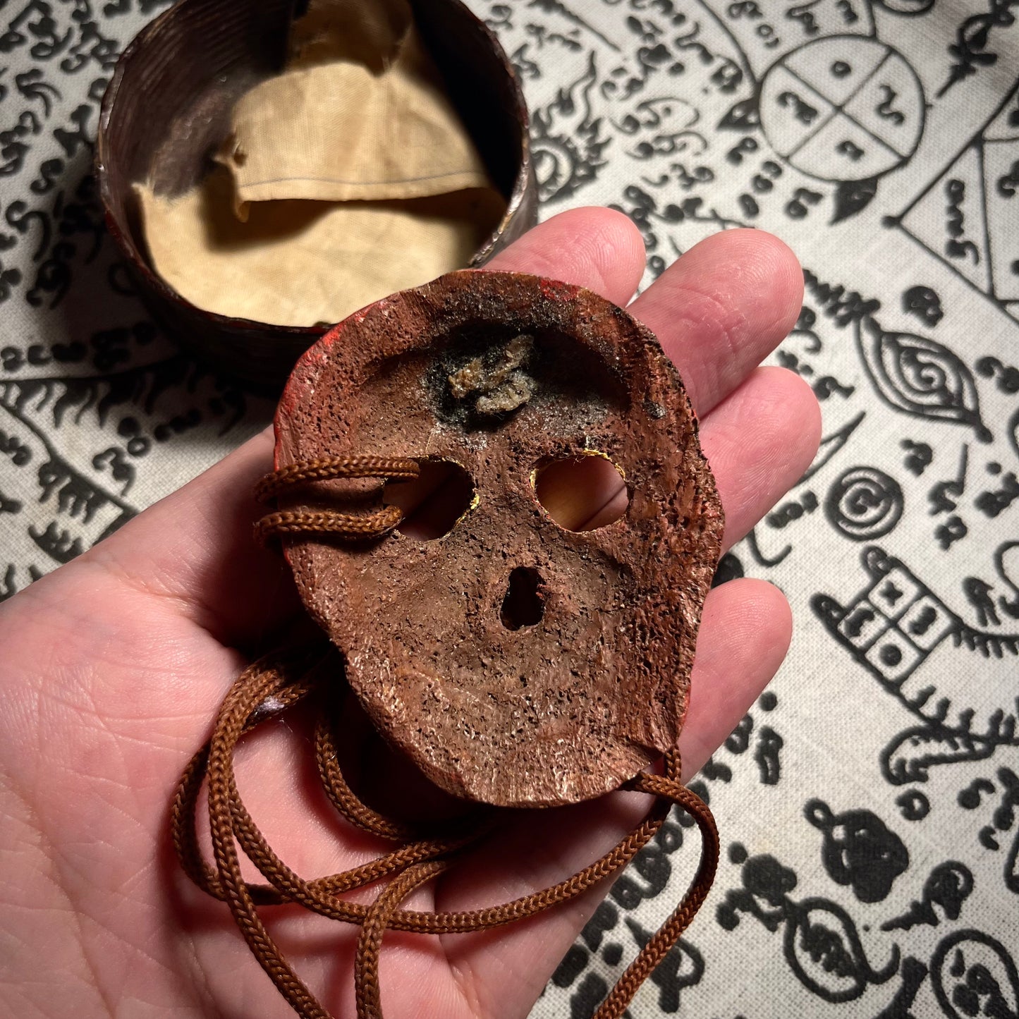 古兰纳 · 红鬼宾灵