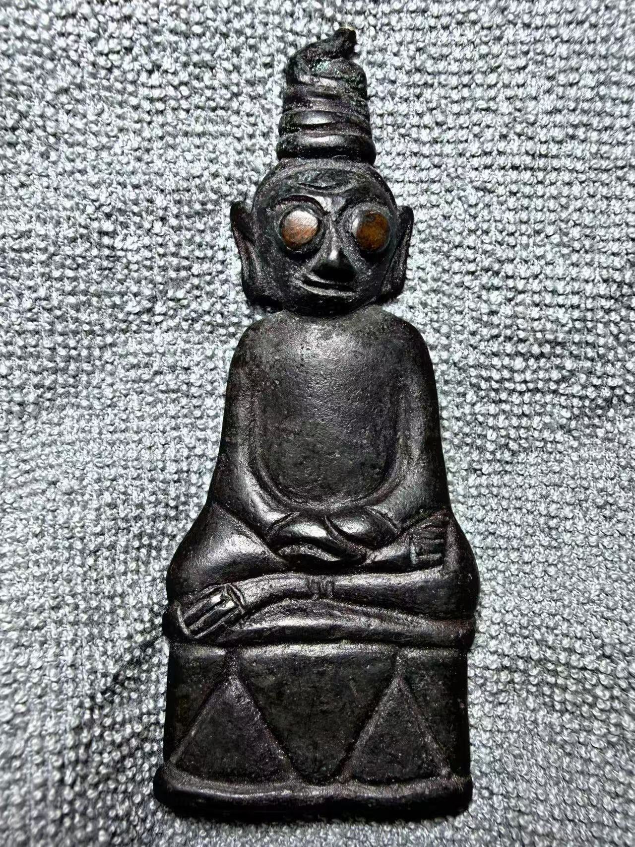 古高棉 · 红眼扁平拍婴 (稀有扁平款)