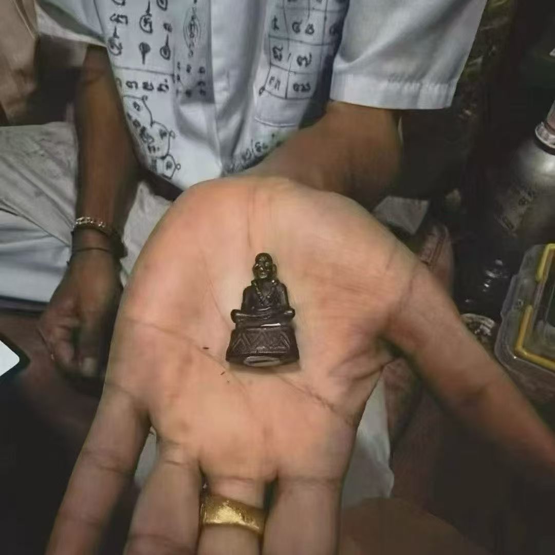 阿赞put · 早期光头色鬼拍婴 2557
