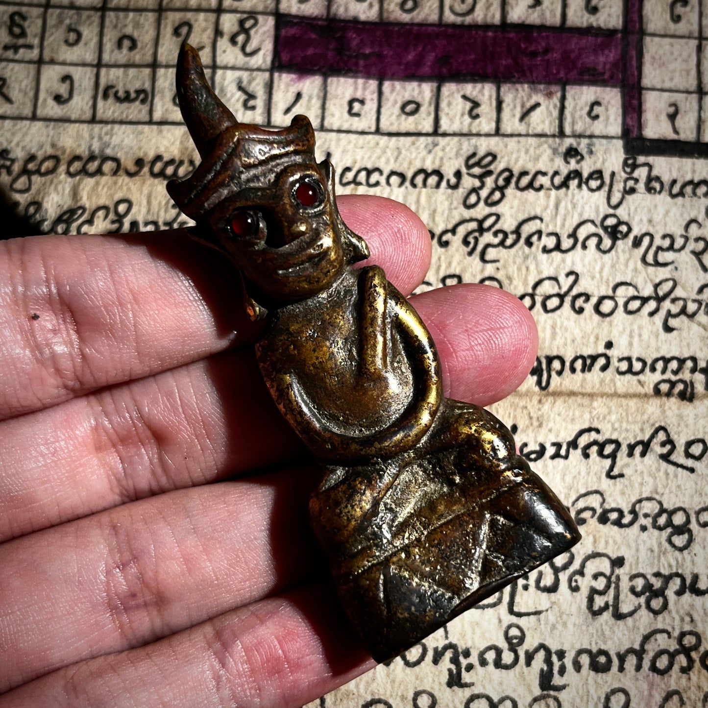 古高棉 · 帝王金星拍婴