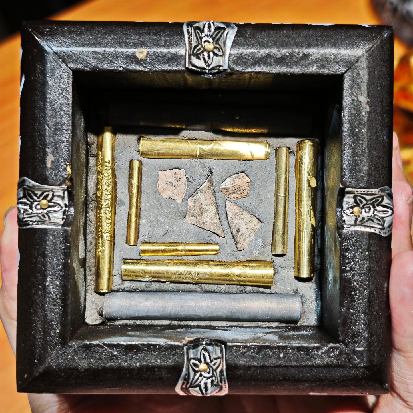 阿赞萨维特 · 拍罂魂魄勇（供奉）