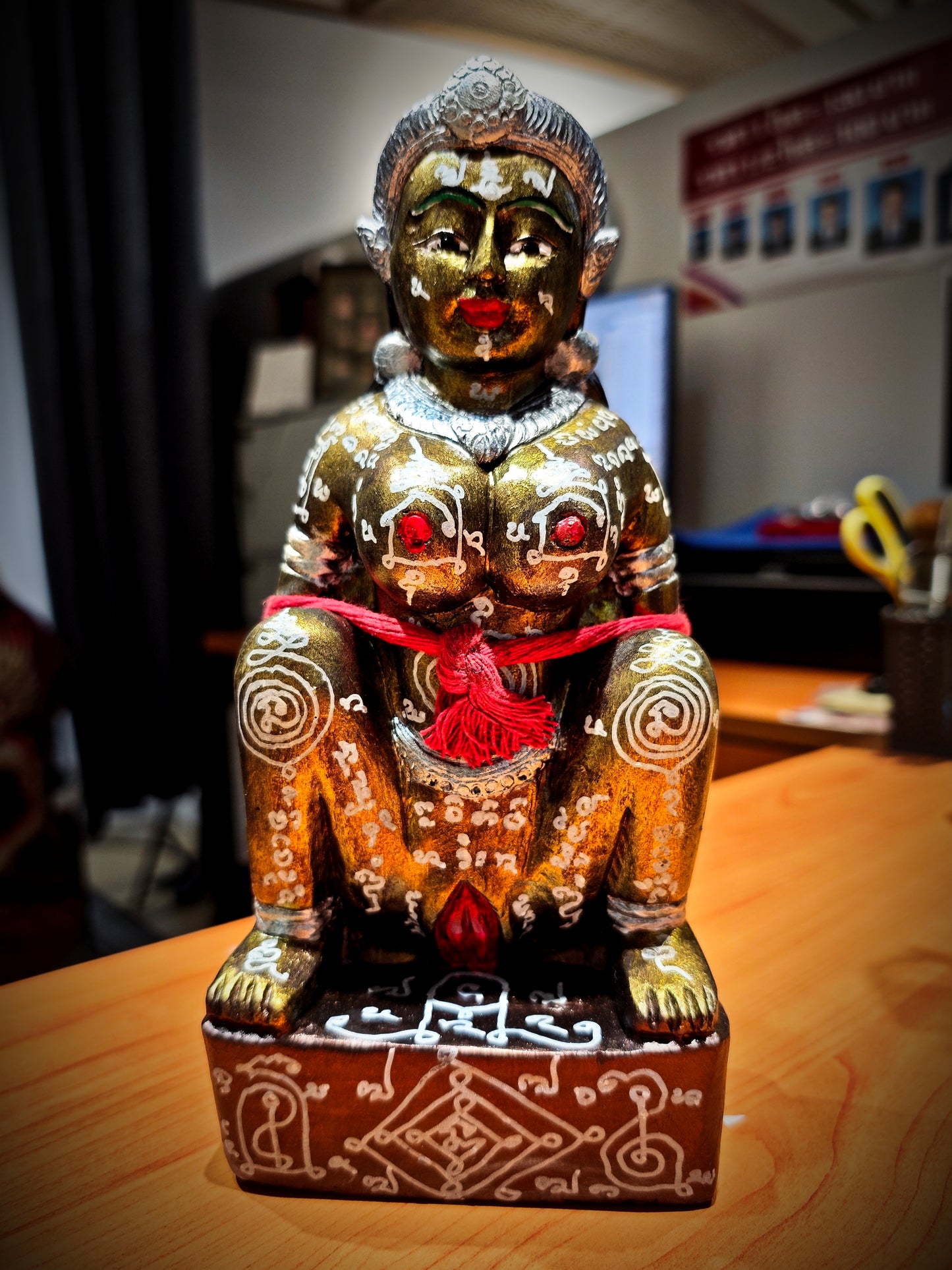 阿赞萨维特 · 鬼媚波แม่เป๋อ