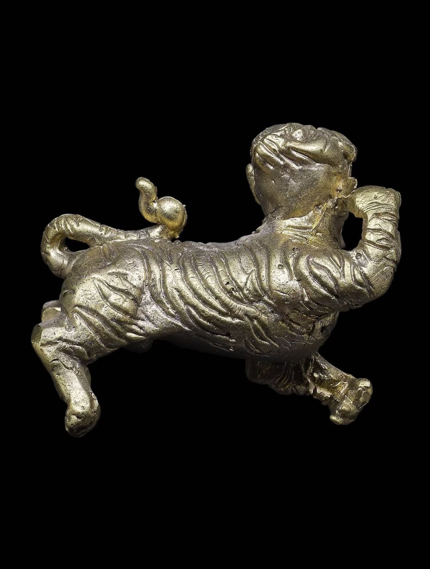 阿赞翁阿 · 寒虎大师 (冷虎)