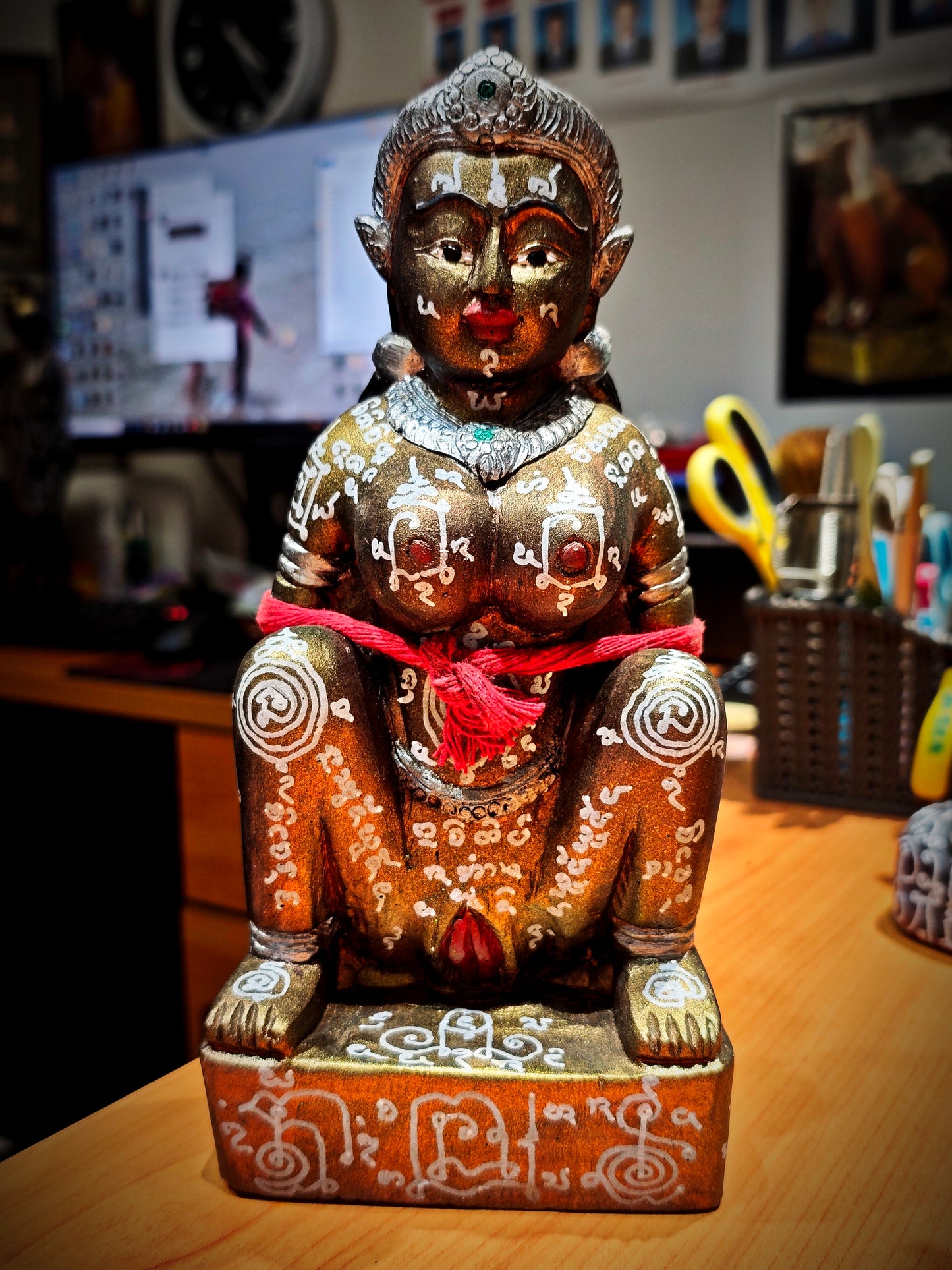 阿赞萨维特 · 鬼媚波แม่เป๋อ