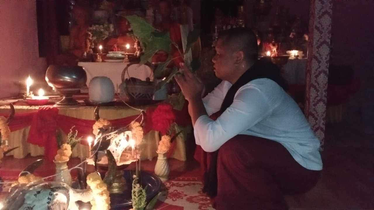 阿赞高棉 ·「窃情魅惑蜜」